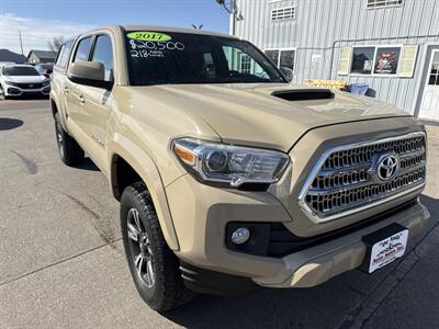 2017 Toyota Tacoma TRD Sport   - Photo 12 - South Sioux City, NE 68776