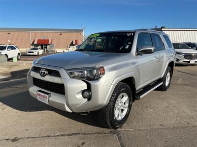 2014 Toyota 4Runner SR5   - Photo 1 - South Sioux City, NE 68776