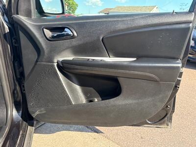 2012 Dodge Journey SXT   - Photo 18 - South Sioux City, NE 68776