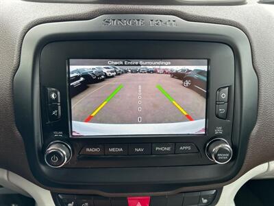 2017 Jeep Renegade Limited   - Photo 21 - South Sioux City, NE 68776