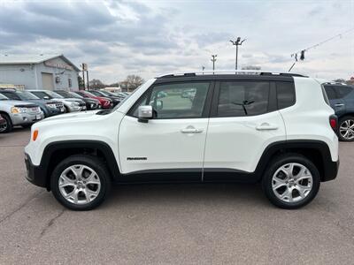 2017 Jeep Renegade Limited   - Photo 2 - South Sioux City, NE 68776