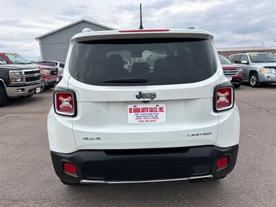 2017 Jeep Renegade Limited   - Photo 4 - South Sioux City, NE 68776
