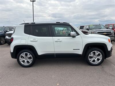 2017 Jeep Renegade Limited   - Photo 6 - South Sioux City, NE 68776