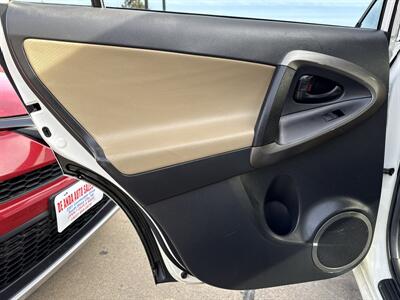 2011 Toyota RAV4 Limited   - Photo 17 - South Sioux City, NE 68776