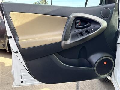 2011 Toyota RAV4 Limited   - Photo 15 - South Sioux City, NE 68776