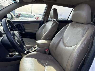 2011 Toyota RAV4 Limited   - Photo 14 - South Sioux City, NE 68776