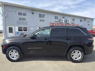 2022 Jeep Grand Cherokee Laredo   - Photo 2 - South Sioux City, NE 68776