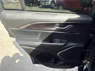 2022 Jeep Grand Cherokee Laredo   - Photo 18 - South Sioux City, NE 68776