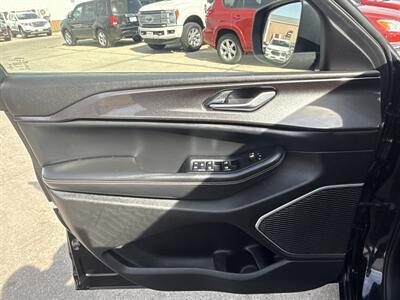 2022 Jeep Grand Cherokee Laredo   - Photo 16 - South Sioux City, NE 68776