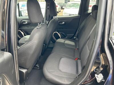 2017 Jeep Renegade Sport   - Photo 13 - South Sioux City, NE 68776