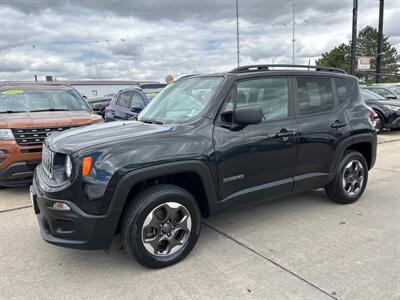 2017 Jeep Renegade Sport   - Photo 2 - South Sioux City, NE 68776