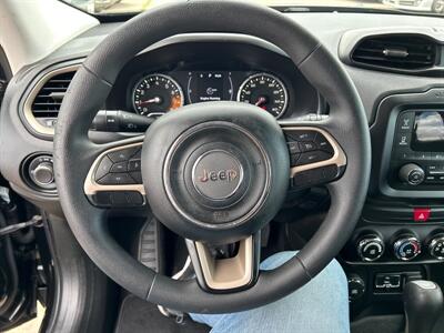 2017 Jeep Renegade Sport   - Photo 24 - South Sioux City, NE 68776
