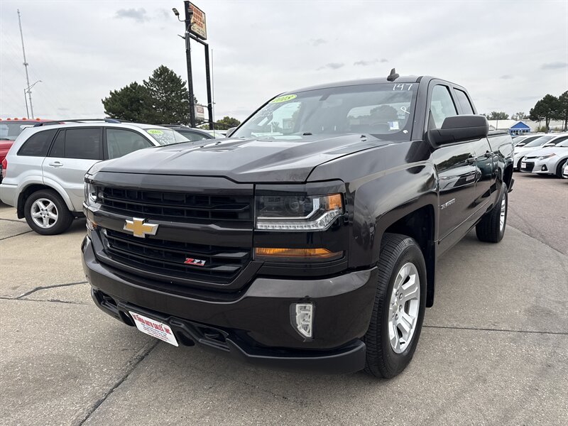 2018 Chevrolet Silverado 1500 LT   - Photo 1 - South Sioux City, NE 68776