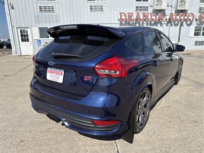 2017 Ford Focus ST   - Photo 7 - South Sioux City, NE 68776