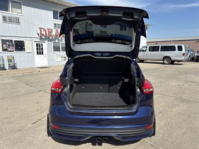 2017 Ford Focus ST   - Photo 18 - South Sioux City, NE 68776