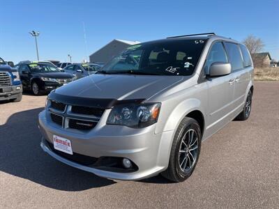 2016 Dodge Grand Caravan R/T   - Photo 1 - South Sioux City, NE 68776