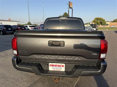2017 Toyota Tacoma TRD Sport   - Photo 6 - South Sioux City, NE 68776