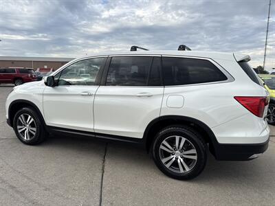 2017 Honda Pilot EX-L   - Photo 4 - South Sioux City, NE 68776