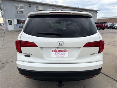 2017 Honda Pilot EX-L   - Photo 6 - South Sioux City, NE 68776