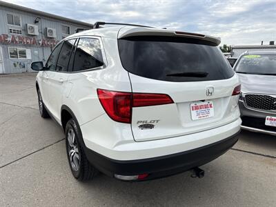 2017 Honda Pilot EX-L   - Photo 5 - South Sioux City, NE 68776