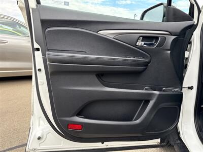2017 Honda Pilot EX-L   - Photo 15 - South Sioux City, NE 68776