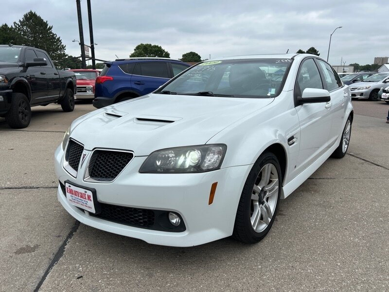 2009 Pontiac G8 - Photo 1 - South Sioux City, NE 68776