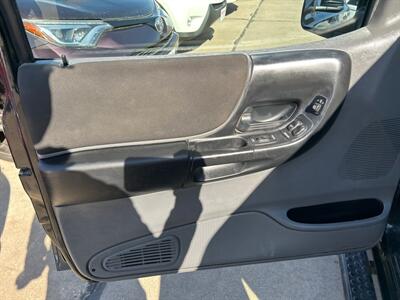 2005 Ford Ranger XL   - Photo 12 - South Sioux City, NE 68776