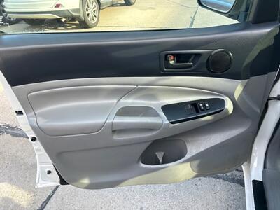 2015 Toyota Tacoma   - Photo 11 - South Sioux City, NE 68776