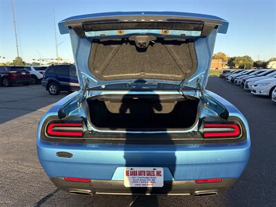 2015 Dodge Challenger SXT Plus   - Photo 15 - South Sioux City, NE 68776