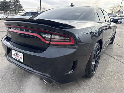 2019 Dodge Charger R/T   - Photo 7 - South Sioux City, NE 68776
