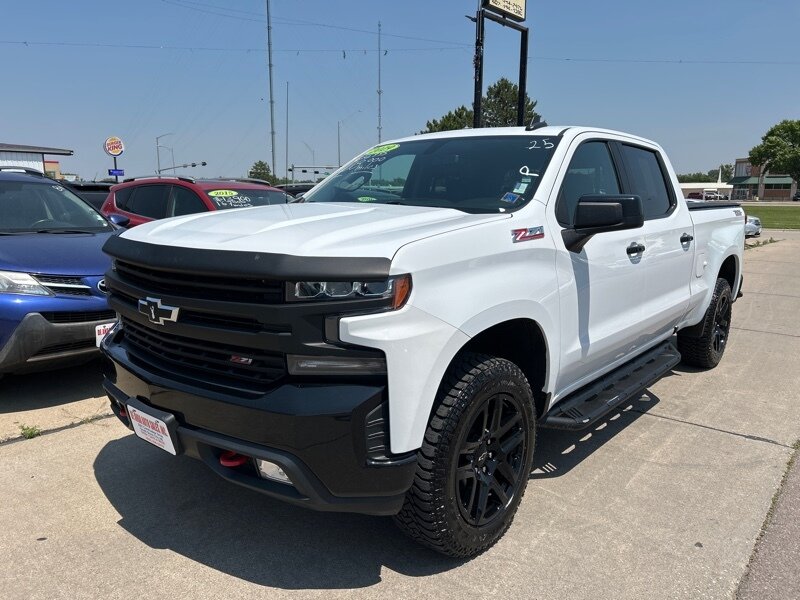 2019 Chevrolet Silverado 1500 LT Trail Boss - Photo 1 - South Sioux City, NE 68776