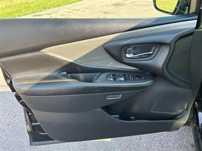 2015 Nissan Murano Platinum   - Photo 11 - South Sioux City, NE 68776
