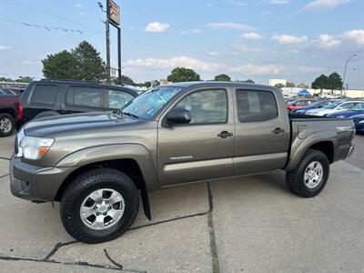 2014 Toyota Tacoma V6   - Photo 2 - South Sioux City, NE 68776