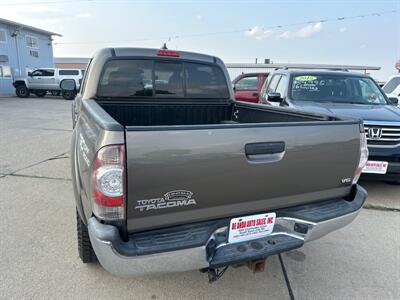 2014 Toyota Tacoma V6   - Photo 5 - South Sioux City, NE 68776