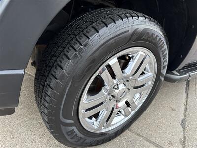 2007 Ford Explorer Sport Trac XLT   - Photo 13 - South Sioux City, NE 68776