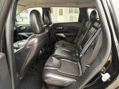 2017 Jeep Cherokee Trailhawk   - Photo 17 - South Sioux City, NE 68776