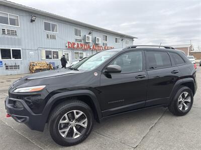 2017 Jeep Cherokee Trailhawk   - Photo 2 - South Sioux City, NE 68776