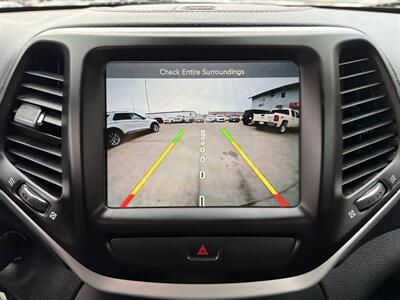 2017 Jeep Cherokee Trailhawk   - Photo 26 - South Sioux City, NE 68776