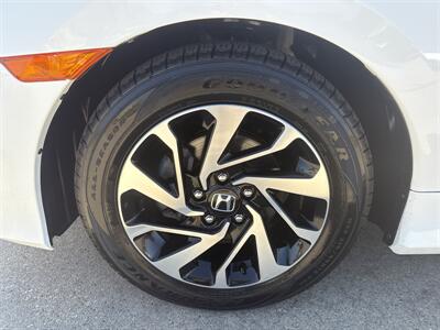2016 Honda Civic LX-P   - Photo 13 - South Sioux City, NE 68776