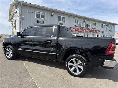 2019 RAM 1500 Limited   - Photo 4 - South Sioux City, NE 68776