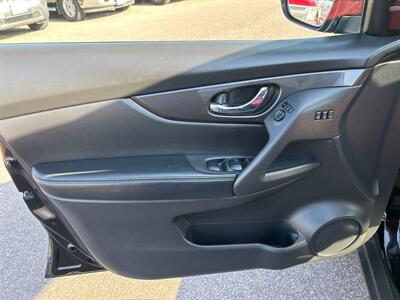 2019 Nissan Rogue SV   - Photo 12 - South Sioux City, NE 68776
