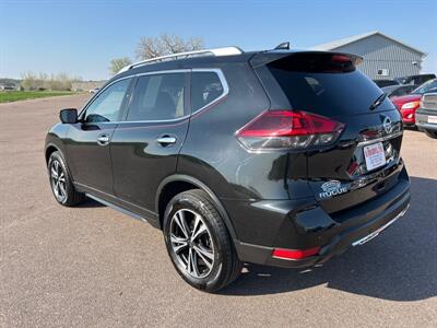 2019 Nissan Rogue SV   - Photo 4 - South Sioux City, NE 68776