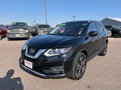 2019 Nissan Rogue SV   - Photo 1 - South Sioux City, NE 68776