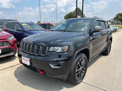 2017 Jeep Grand Cherokee Trailhawk   - Photo 1 - South Sioux City, NE 68776