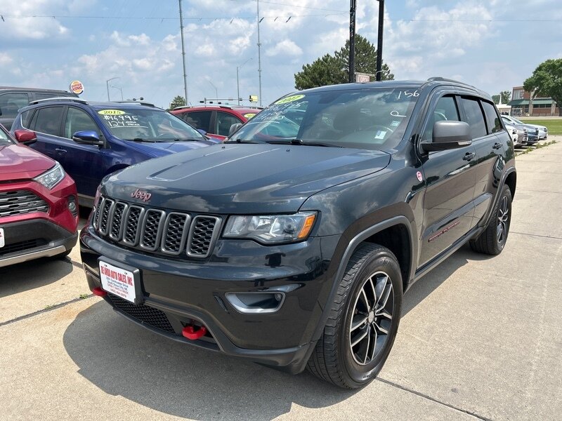 2017 Jeep Grand Cherokee Trailhawk - Photo 1 - South Sioux City, NE 68776