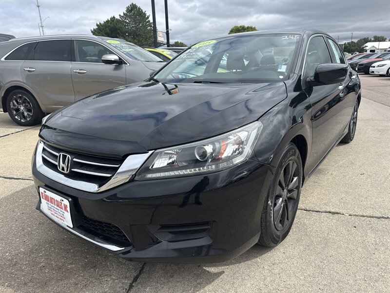 2015 Honda Accord LX   - Photo 1 - South Sioux City, NE 68776