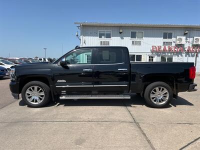 2018 Chevrolet Silverado 1500 High Country   - Photo 2 - South Sioux City, NE 68776