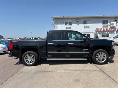 2018 Chevrolet Silverado 1500 High Country   - Photo 6 - South Sioux City, NE 68776