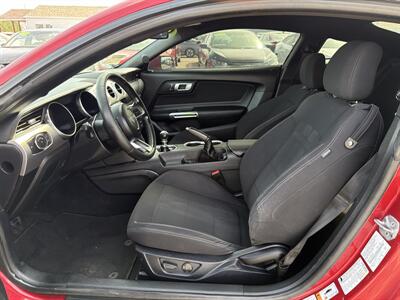 2020 Ford Mustang GT   - Photo 11 - South Sioux City, NE 68776