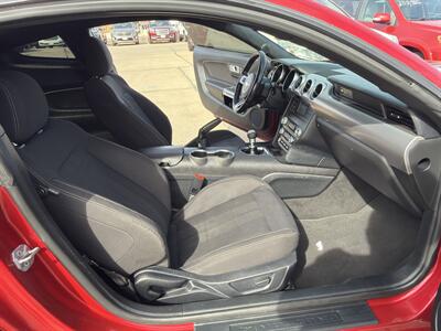 2020 Ford Mustang GT   - Photo 16 - South Sioux City, NE 68776